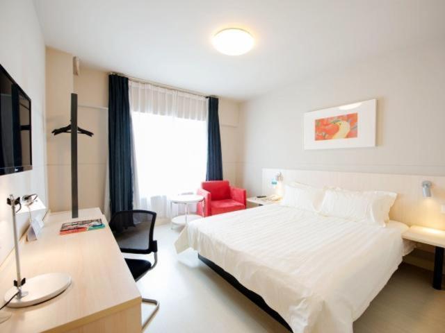 Jinjiang Inn Xianning Yinquan Avenue Hot Spring Hotel Bagian luar foto