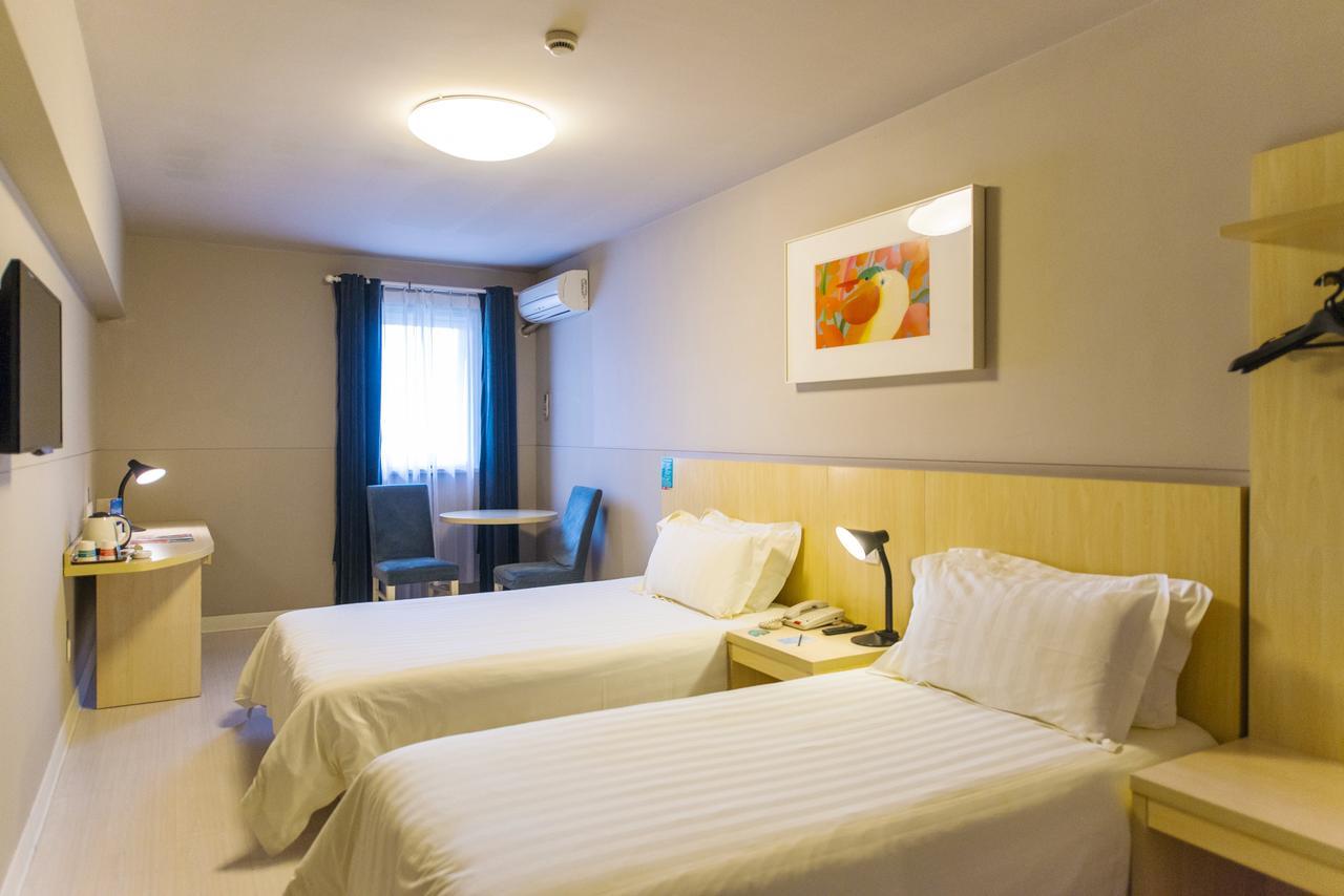 Jinjiang Inn Xianning Yinquan Avenue Hot Spring Hotel Bagian luar foto