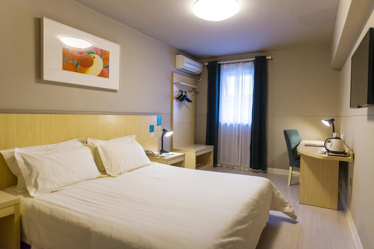 Jinjiang Inn Xianning Yinquan Avenue Hot Spring Hotel Bagian luar foto