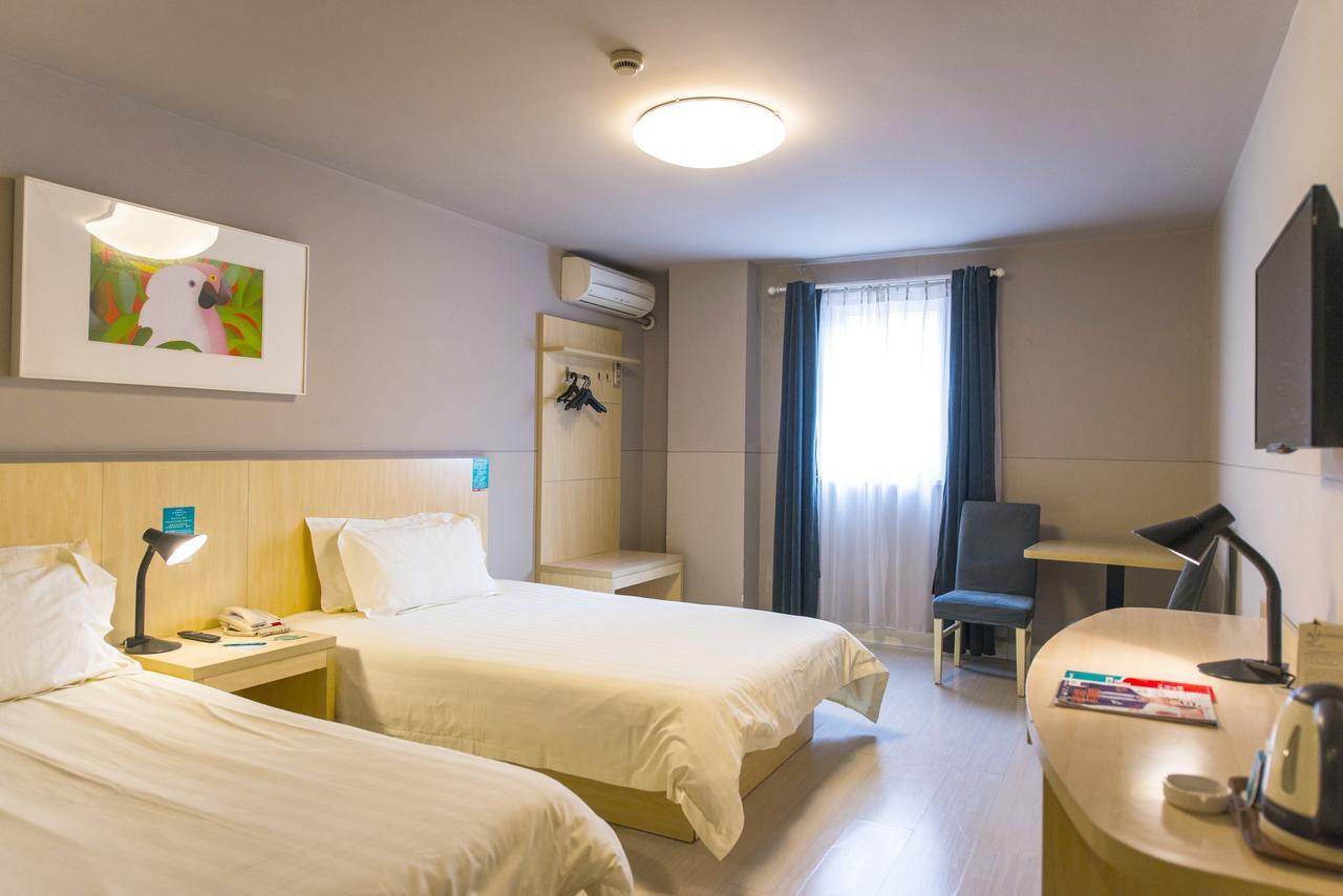Jinjiang Inn Xianning Yinquan Avenue Hot Spring Hotel Bagian luar foto