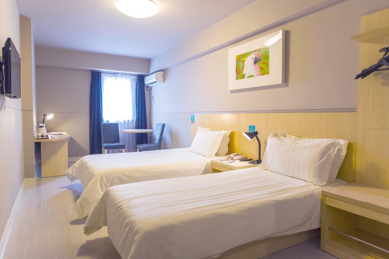 Jinjiang Inn Xianning Yinquan Avenue Hot Spring Hotel Bagian luar foto